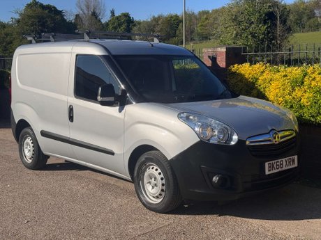 Vauxhall Combo 1.6 Combo 2000 CDTi S/S 17