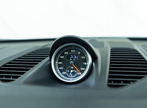 Porsche 911 (991.2) Carrera 4S 16