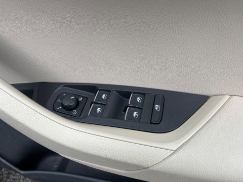 Skoda Karoq SE L TDI 27