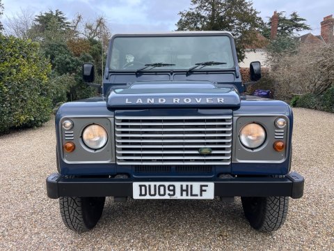 Land Rover Defender 2.4 TDCi Pickup 2dr Diesel Manual 4WD SWB Euro 4 (122 bhp) 7