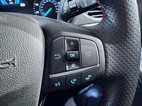 Ford Focus 1.0T EcoBoost ST-Line Euro 6 (s/s) 5dr 20