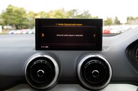 Audi Q2 TFSI S LINE BLACK EDITION 25
