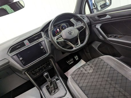 Volkswagen Tiguan 1.5 Tiguan R-Line TSi Semi-Auto 5dr 47