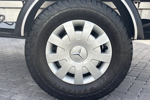 Mercedes-Benz Sprinter 315 Cdi Progressive 9g-Tronic Dropside Truck 29