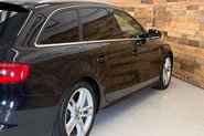 Audi A4 2.0 TFSI S line Estate 5dr Petrol S Tronic quattro Euro 5 (s/s) (211 ps) 55