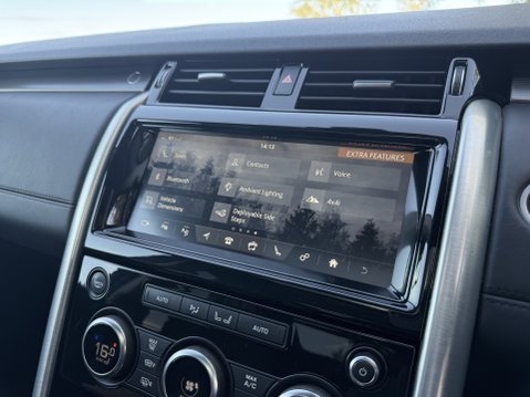 Land Rover Discovery SDV6 HSE LUXURY 41