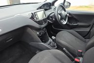 Peugeot 208 PURETECH ACTIVE.. 6 SERVICES.. 1 PREVIOUS KEEPER.. £20 ROAD TAX  7