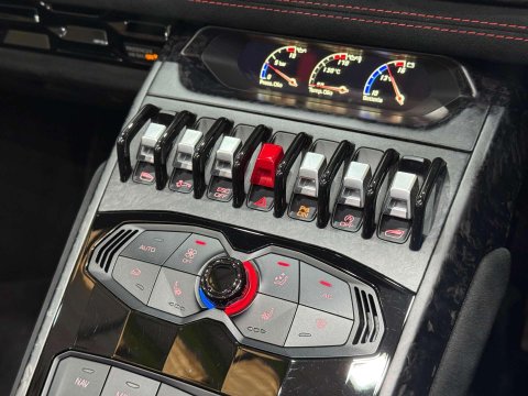 Lamborghini Huracan 5.2 V10 LP 640-4 Performante Spyder LDF 4WD Euro 6 (s/s) 2dr 91