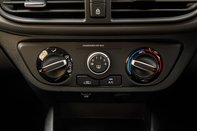 Hyundai i10 MPI SE CONNECT 36