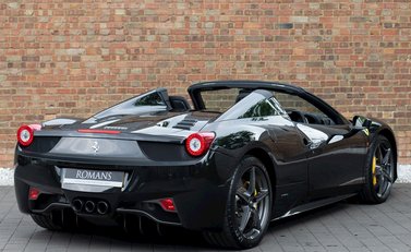 Ferrari 458 Spider 16