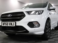 Ford Kuga ST-LINE 11
