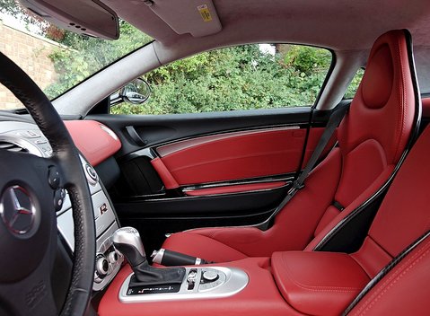 Mercedes-Benz SLR McLaren 31