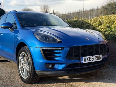 Porsche Macan 2.0 Macan Semi-Auto 4WD 5dr 4
