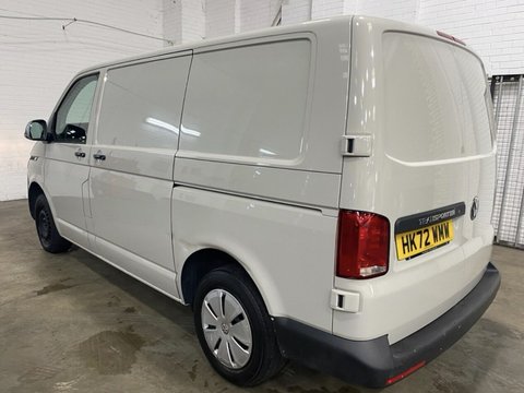 Volkswagen Transporter T28 TDI P/V STARTLINE 9