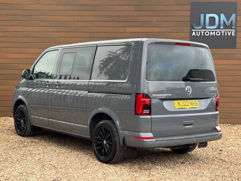 Volkswagen Transporter 2.0 Transporter T32 Highline TDI 4Motion 4WD 7