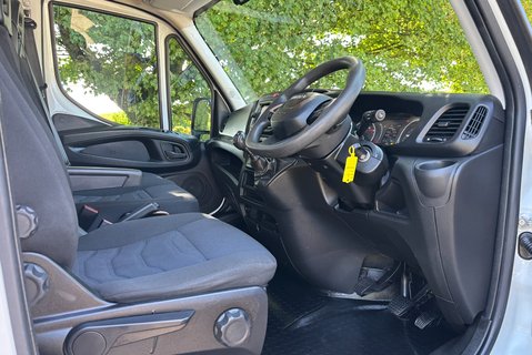 Iveco Daily 35C16 HV Business 3520 Panel Van - Sat Nav / Rear Camera 17