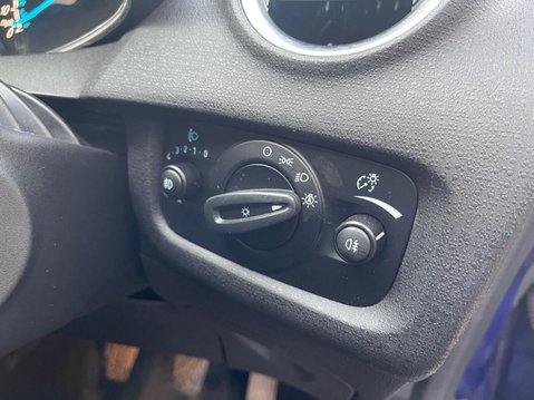 Ford Fiesta 1.0T EcoBoost Titanium Euro 6 (s/s) 5dr 19