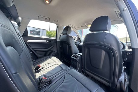 Audi SQ5 3.0 BiTDI V6 SUV 5dr Diesel Tiptronic quattro Euro 5 (s/s) (313 ps) 15