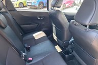 Toyota Yaris VVT-I SR.. AUTOMATIC.. 5 SERVICES.. STUNNING EXAMPLE..  15