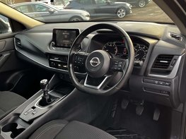 Nissan Qashqai 1.3 Qashqai Acenta Premium DiG-T MHEV 5dr 18