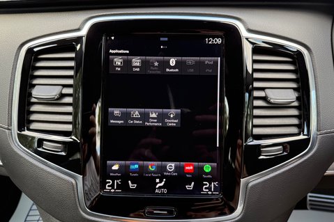 Volvo XC90 RECHARGE T8 R-DESIGN AWD -  PLUG IN HYBRID - CARPLAY -ADAPTIVE CRUISE 40