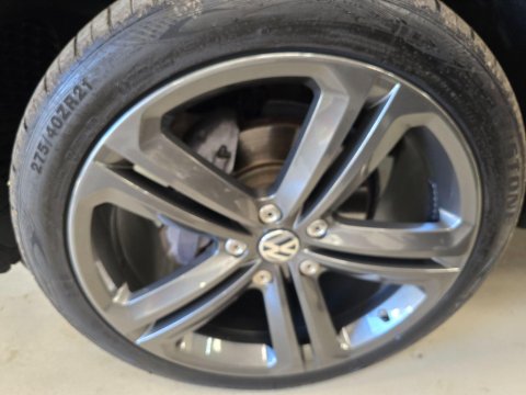 Volkswagen Touareg 3.0 TDI V6 BlueMotion Tech R-Line Plus Tiptronic 4WD Euro 6 (s/s) 5dr 56