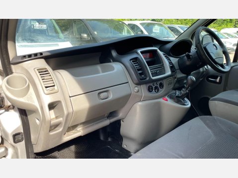 Vauxhall Vivaro 2.0 2900 CDTi Sportive Panel Van 4dr Diesel Manual FWD L3 (195 g/km, 113 bh 31