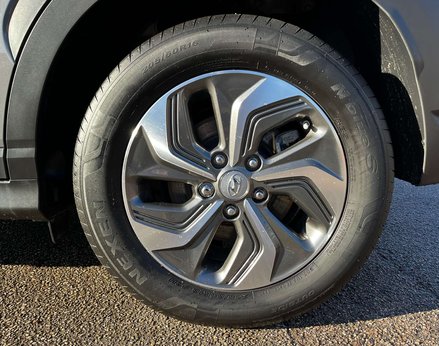 Hyundai KONA 1.6 Kona SE Connect GDi HEV Semi-Auto 5dr 13