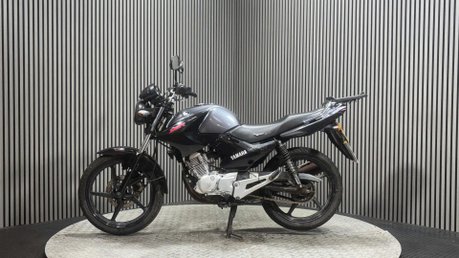 Yamaha YBR 125 2013 28K COMMUTER LEARNER BIKE SPARES OR REPAIR 125CC 4