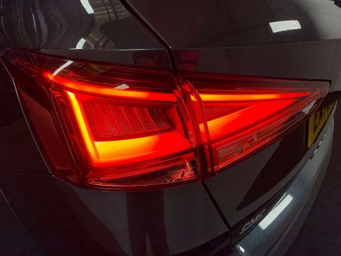 SEAT Arona 1.0 Arona FR EcoTSI Semi-Auto 5dr 41