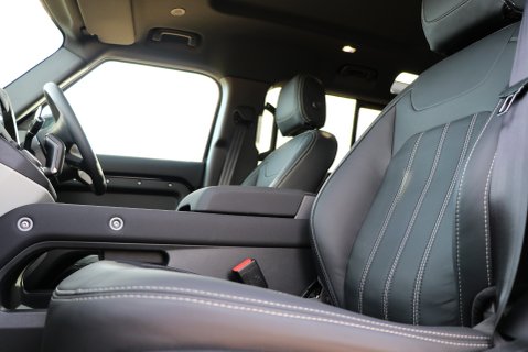 Defender 110 Commercial 12