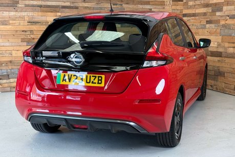 Nissan LEAF 39kWh Acenta Hatchback 5dr Electric Auto (150 ps) 82