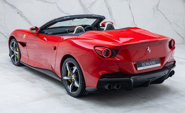 Ferrari Portofino M 15