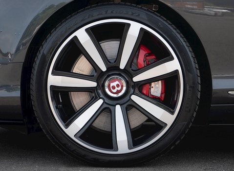 Bentley Continental GT V8 S 10