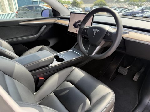 Tesla Model Y (Dual Motor) Long Range SUV 5dr Electric Auto 4WDE (384 bhp) 3