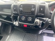 Peugeot Boxer BLUEHDI 333 L1H1 PROFESSIONAL P/V 10