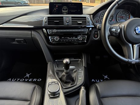 BMW M3 COMPETITION (MANUAL) 61