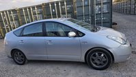 Toyota Prius 1.5 T4 Hatchback 5dr Petrol Hybrid CVT (104 g/km, 76 bhp) 12