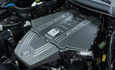 Mercedes-Benz SLS AMG 37
