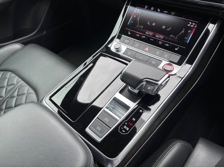 Audi SQ7 4.0 TFSI V8 Black Edition SUV 5dr Petrol Tiptronic quattro Euro 6 (507ps) 36