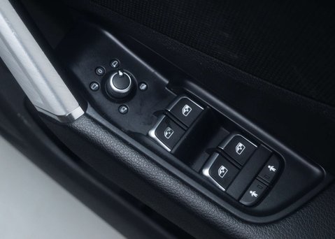 Audi Q2 1.5 Q2 S Line 35 TFSI Semi-Auto 5dr 43