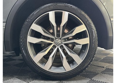 Volkswagen Tiguan 2.0 TDI R-Line SUV 5dr Diesel DSG 4Motion Euro 6 (s/s) (150 ps) 32