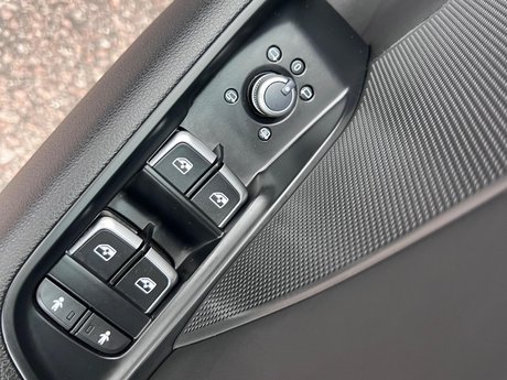 Audi S3 2.0 TFSI Black Edition Sportback S Tronic quattro Euro 6 (s/s) 5dr 44