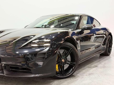 Porsche Taycan Performance Plus 93.4kWh Turbo S Saloon 4dr Electric Auto 4WD (761 ps) 12