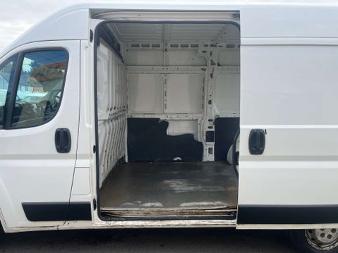 Citroen Relay 2.0 Relay 35 L2H2 Enterprise Blue HDi 33