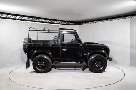 Land Rover Defender 90 TD SOFT TOP XS. MOMO WHEEL. HEATED SEATS. ALPINE STEREO. REAR BENCH SEATS. 7