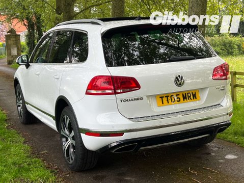 Volkswagen Touareg 3.0 Touareg V6 R-Line TDI BlueMotion Technology Auto 4WD 5dr 4