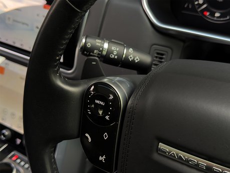 Land Rover Range Rover WESTMINSTER BLACK 49