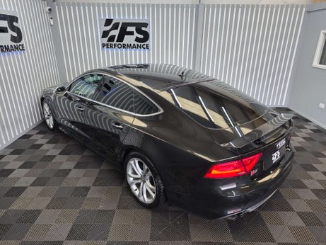 Audi S7 4.0 TFSI V8 Sportback 5dr Petrol S Tronic quattro Euro 5 (s/s) (420 ps) 17