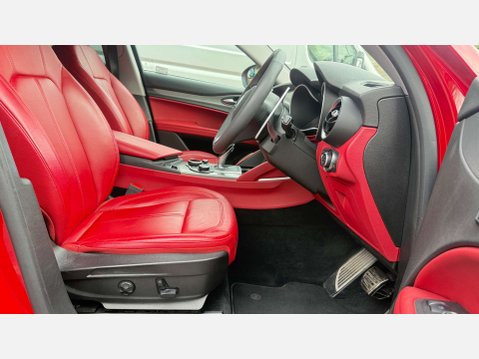 Alfa Romeo Stelvio 2.1 Stelvio Speciale TD AWD Auto 4WD 5dr 4